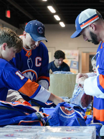 PHOTOS: Islanders and Northwell Health Volunteers Stuff 500 Backpacks with School Supplies