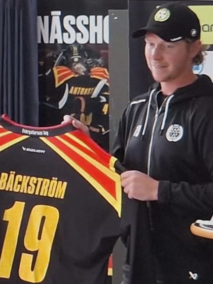 Nicklas Bäckström byter NHL mot SHL tillbaka i Brynäs IF