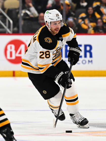 Elias Lindholm klar för hockey-VM