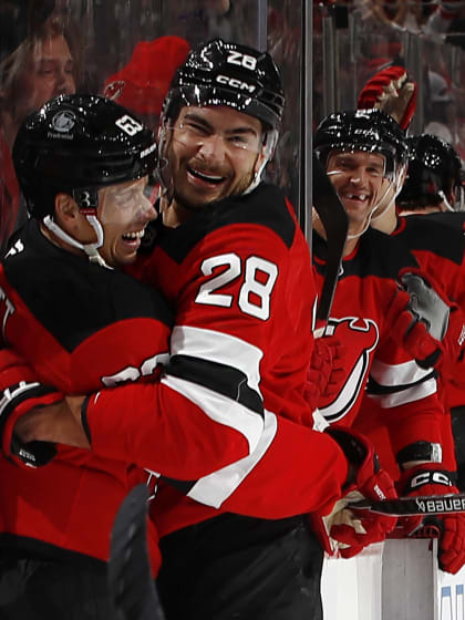 Jesper Bratt matchvinnare när Devils stod för dramatisk vändning mot Canadiens