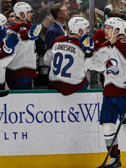 Nečas rozhodol o výhre Colorada v Dallase 