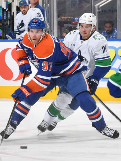 Oilers vs. Canucks (Sep. 30)