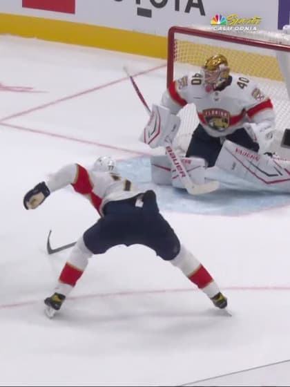 FLA@SJS: Celebrini scores goal against Daniil Tarasov