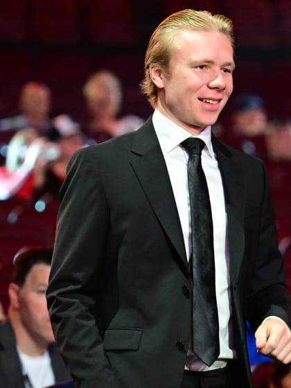 Milton Gästrin Eddie Genborg valda tidigt under draftens andra dag