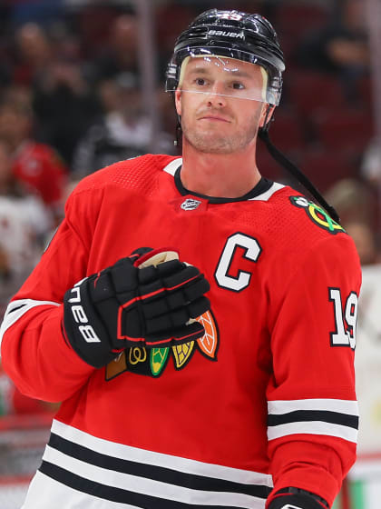 Jonathan Toews Winnipeg Jets comeback near Chicago Blackhawks captain anniversary