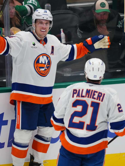 UBS Postgame Photos: Islanders 3, Stars 2