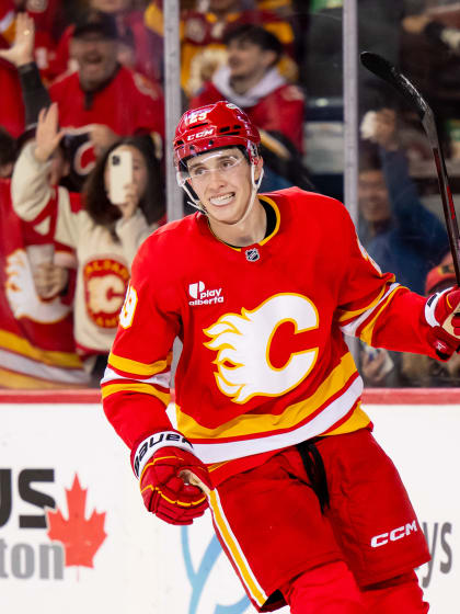 Honzek sa prvýkrát od zranenia zase ukázal na ľade 