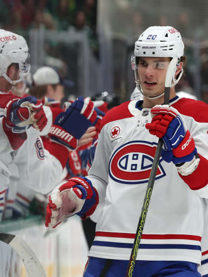 Slafkovský opäť bodoval