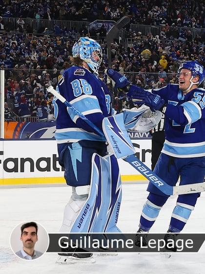 Série des stades Lightning Bruins un peu de tout