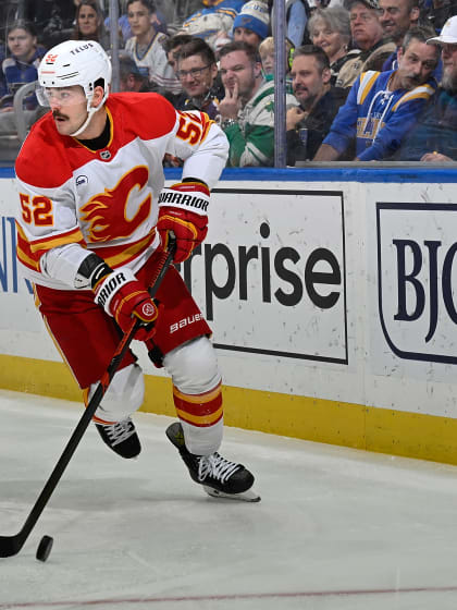 Photo Gallery - Flames @ Blues 11.11.25