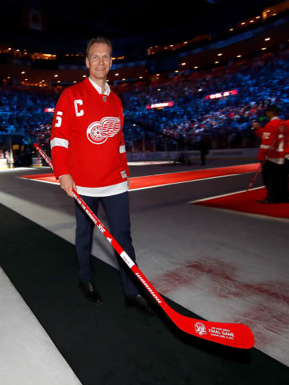 Lidström tillbaka i Tre Kronor