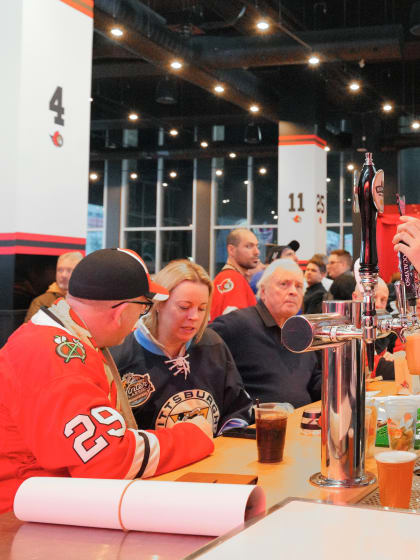Season Seat Member Happy Hour