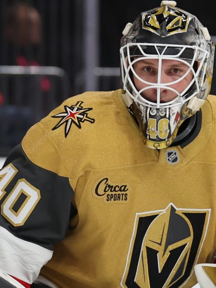 Vegas Torwart Akira Schmid feiert seinen zweiten Shutout in der NHL