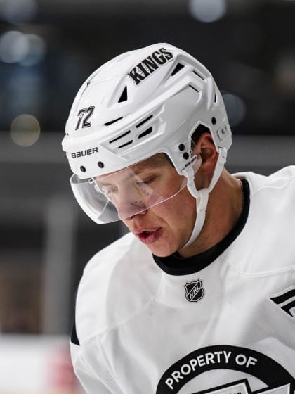 Artemi Panarin ready to help Los Angeles Kings offense in playoff push