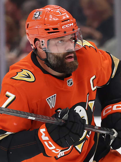 Radko Gudas se vrací k Panthers