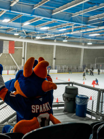 PHOTOS: Islanders Community Skate Feb. 2026