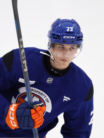 Victor Eklund avgjorde direkt i AHL-debuten för Islanders