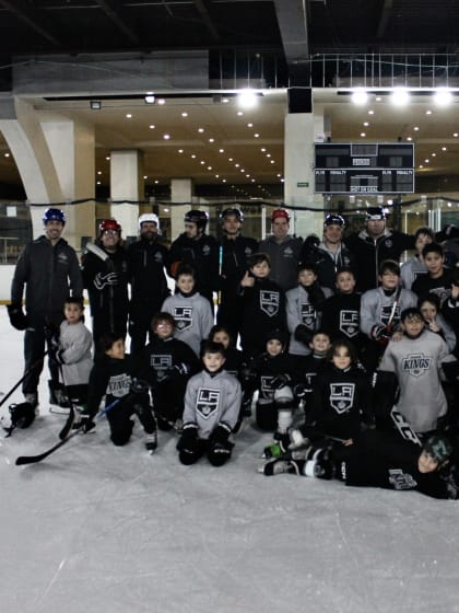 Los L.A. Kings celebran clínicas en México por tercera vez en 2024