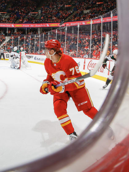 Photo Gallery - Flames vs. Coyotes 14.04.24