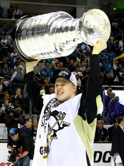 Sinivalkoiset mestarit Olli Määttä