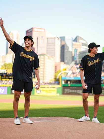 Pittsburgh Penguins Ruck twins throw out 1st pitch at Pirates game