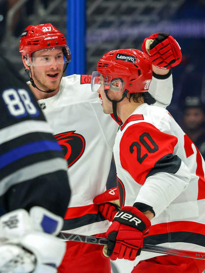 Carolina otti tärkeän vierasvoiton Tampa Baysta