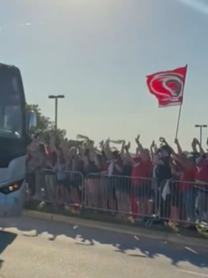 Hurricanes get warm welcome after Stanley Cup championship