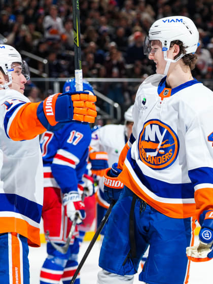 Matthew Schaefer rompió récord en victoria de Islanders sobre Rangers