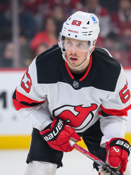 Nystart i Devils efter sparkningen av Fitzgerald