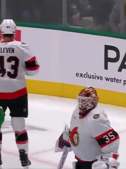 Bourque redirige la rondelle derrière Ullmark