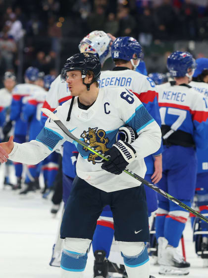 Juraj Slafkovský potvrdil miesto medzi elitou 