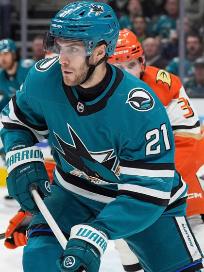 Alexander Wennberg Linus Ullmark nominerade till King Clancy Memorial Trophy 2025-26