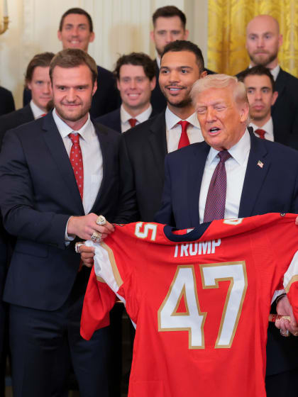 Barkov vieraili Valkoisessa talossa