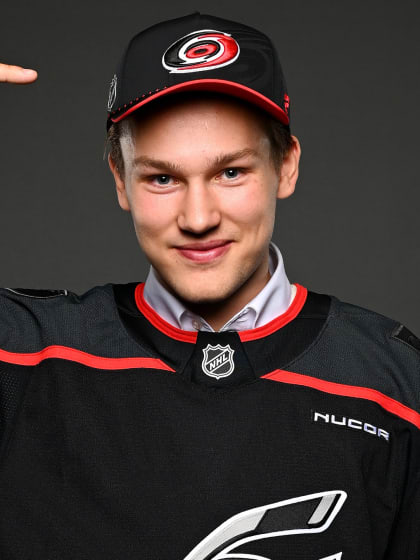 William Håkansson blev Hurricanes första val i draften 2026