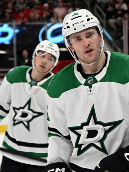 Rantaselle tulinen vastaanotto Hurricanesin hallissa