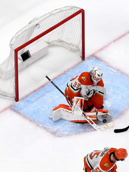 Husso urakoi Ducksin voittoon 