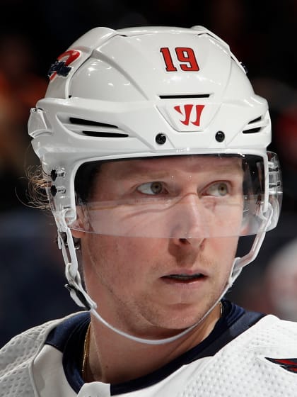 Int’l Ice Nicklas Bäckström osäker kring framtiden