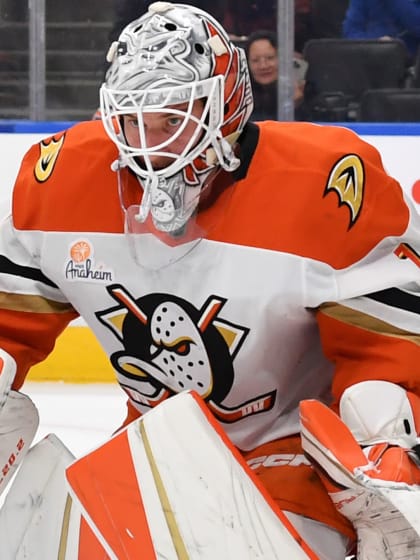 Lukáš Dostál má smlouvu s Anaheim Ducks