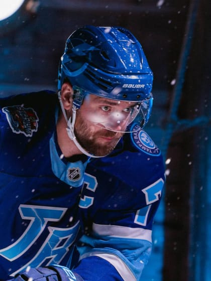 ‘A treasure chest of a jersey’: Lightning Stadium Series threads nod to Jolly Roger and Bolts lore