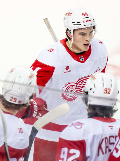 Axel Sandin-Pellikka i poängstim för Red Wings