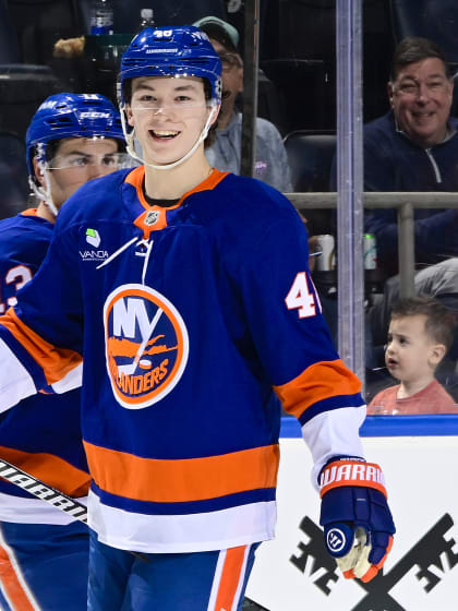 Formbesked från Emil Heineman trots förlust för New York Islanders