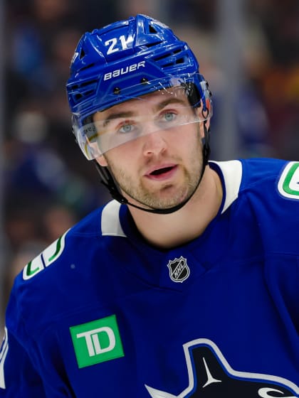 Nils Höglander närmar sig spel