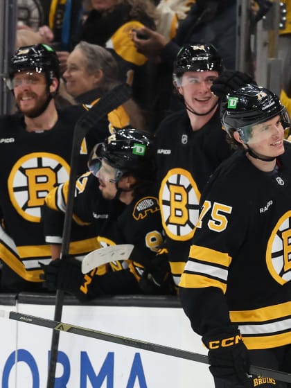 Boston Bruins Lukas Reichel erklaert Toreschiessen zu oberstem Ziel