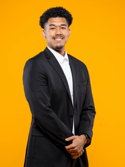 Elijah Bell