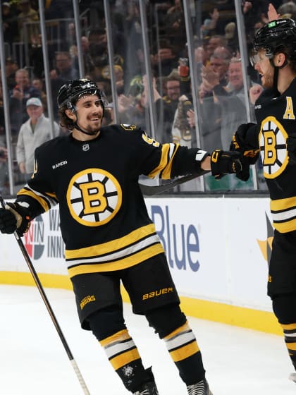 Pastrňák znovu bodoval