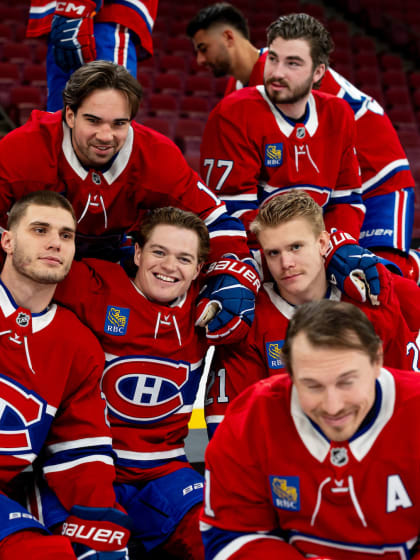 Canadiens pose for 2025-26 team photo