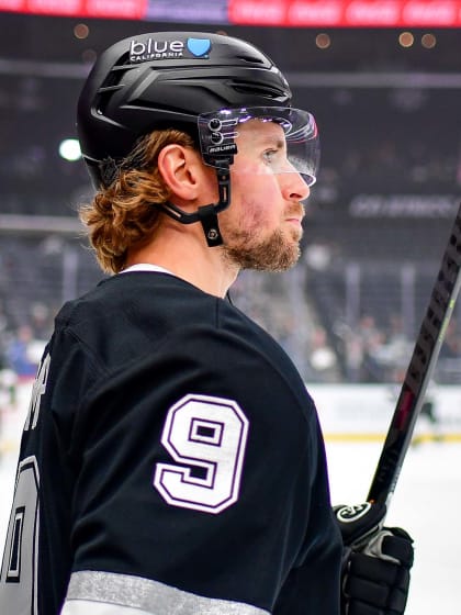 Los Angeles Kings håller kursen trots formsvacka på hemmais