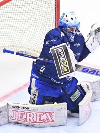 Postava ‘so proud and happy’ after signing two-year, entry-level contract with Red Wings