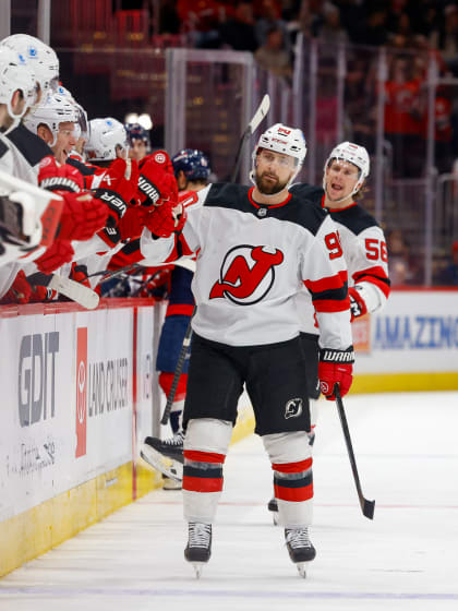 Tatar dvomi bodmi prispel k ďalšej výhre Devils