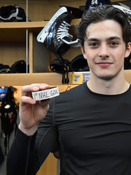 Dvorský strelil prvý gól v NHL
